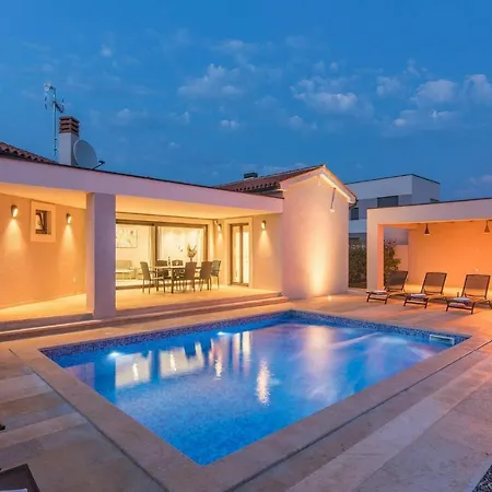 Helena Holiday home