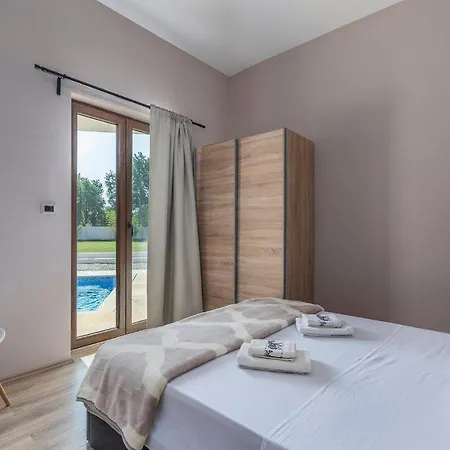 Helena Holiday home